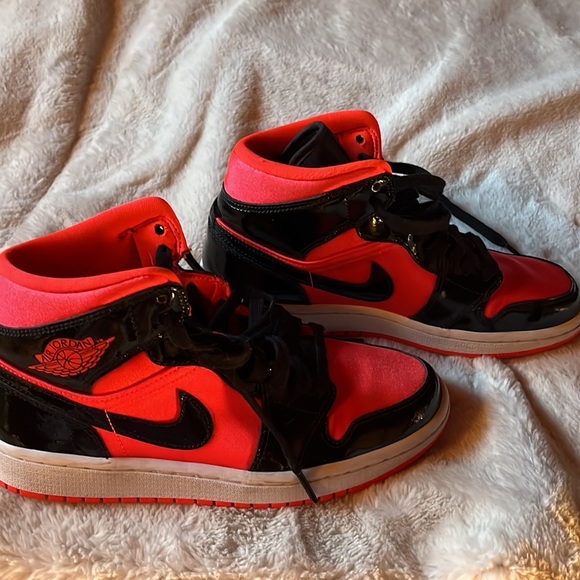 Converse sneakers collection grateful 2009 not worn boy or women - Picture 5 of 5